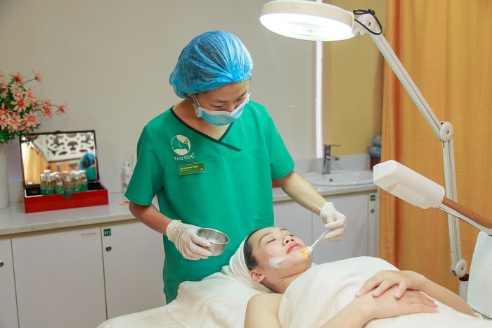 Công nghệ ánh sáng Blue Light đang được ứng dụng tại Thu Cúc Clinics